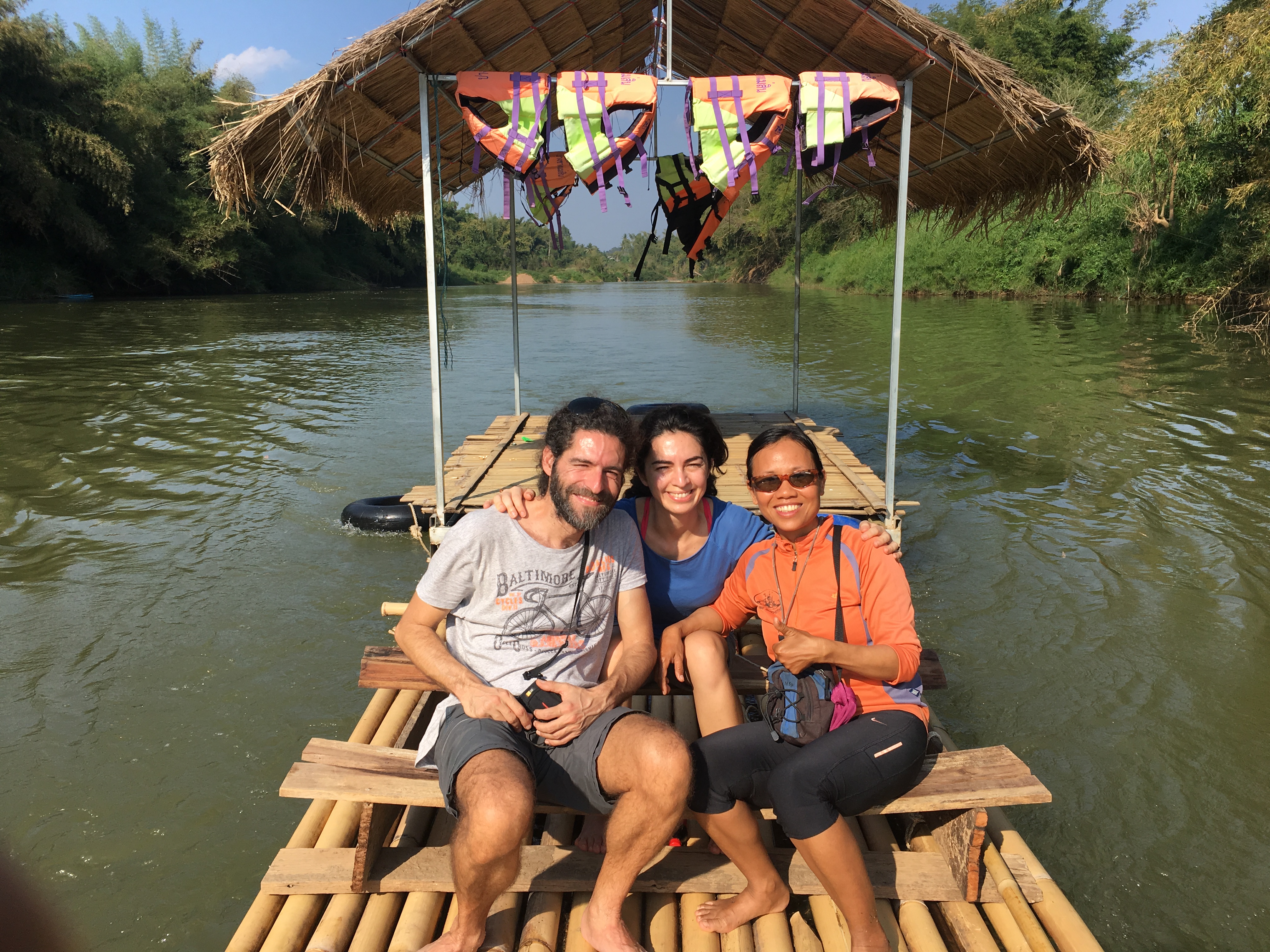 sukhothai bamboo raft2